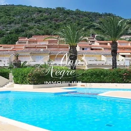 Apartment Vue A 200m De La Avec Pisicne Le Rayol-Canadel-sur-Mer